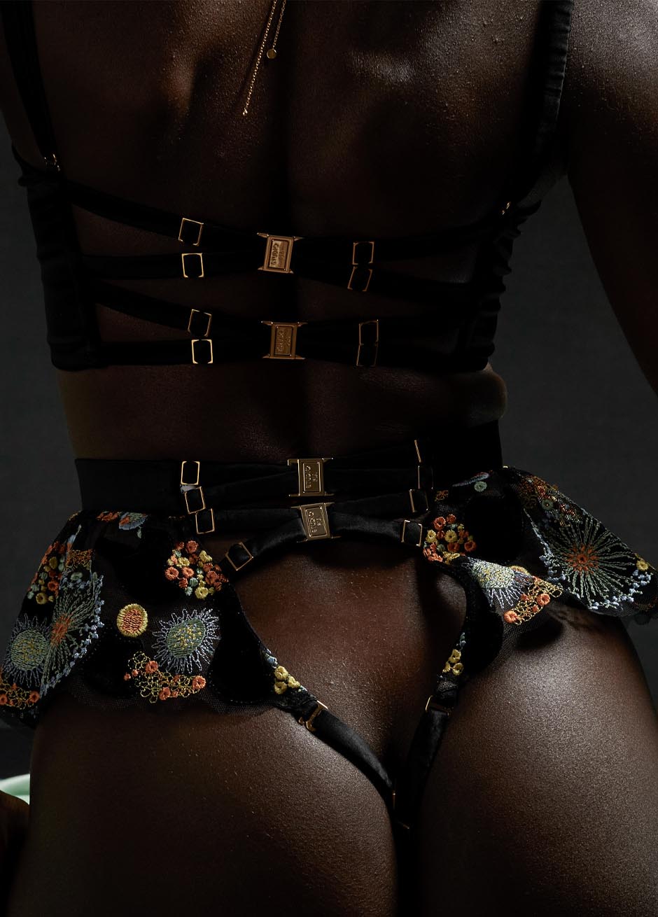 ZAIDA WAIST THONG Jet